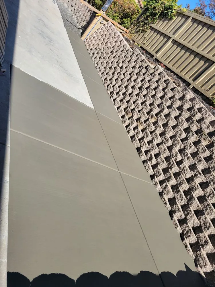 Top-rated landscaping services for year-round maintenance across Citrus Heights, CA - Salvador tractor services