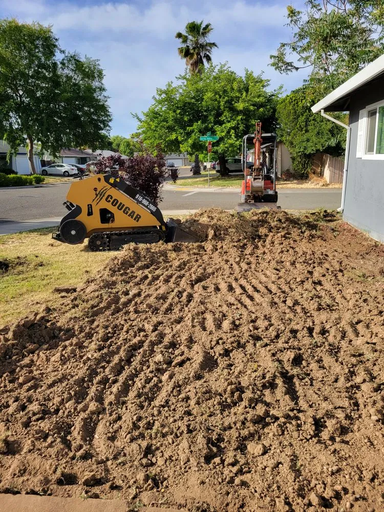 Local garden landscaping experts serving Citrus Heights, CA - Salvador tractor services