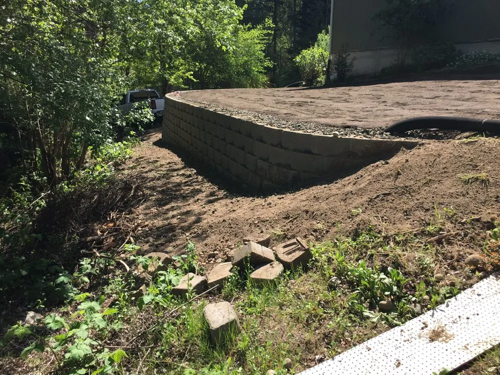 Professional lawn care service for outdoor upgrades across Belfair, WA - Salvador's Landscaping