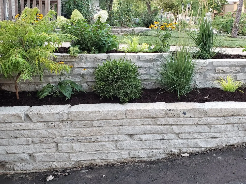Reliable landscape installation experts serving Chicago, IL - Salvador's Landscaping