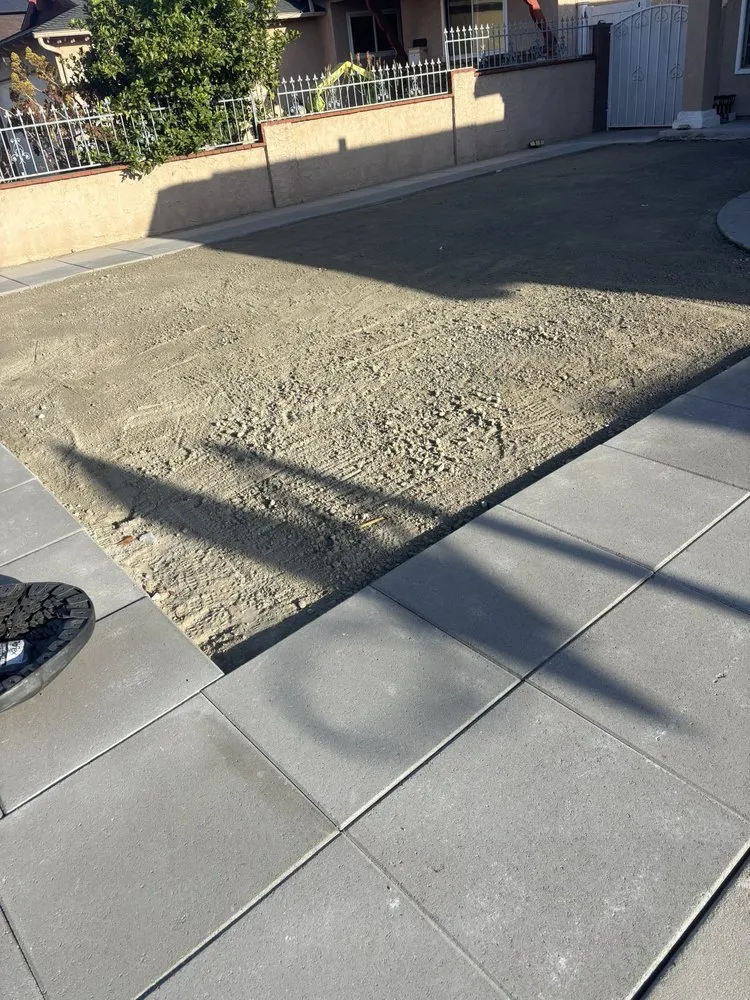 Top-rated landscape design in Whittier, CA by Salvador's Lawn service and concrete