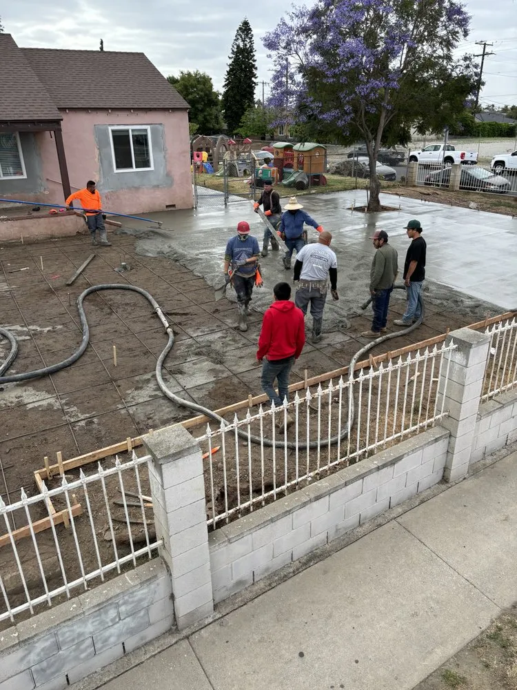 Expert garden landscaping for residential properties in Whittier, CA by Salvador's Lawn service and concrete