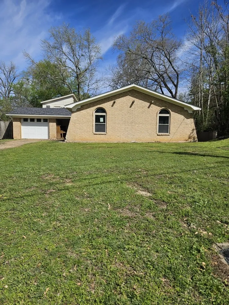 Top-rated garden landscaping for residential properties across Kilgore, TX - Salvation Lawncare