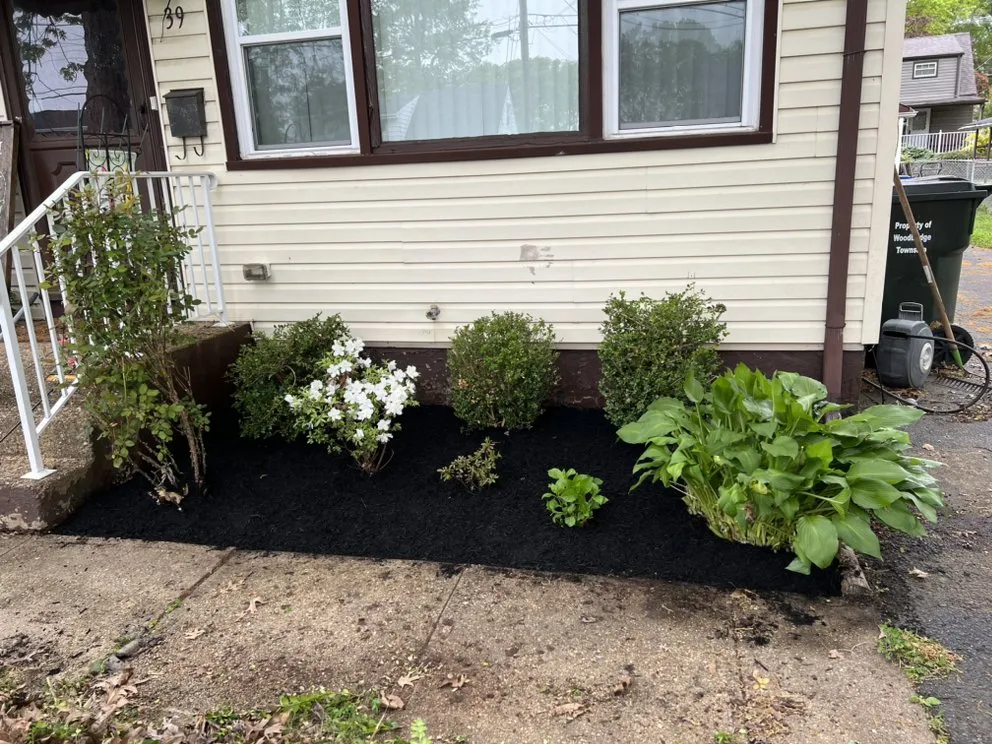 Local residential landscaping in Hamilton Township, NJ by Salzano Landscaping & Property Maintenance