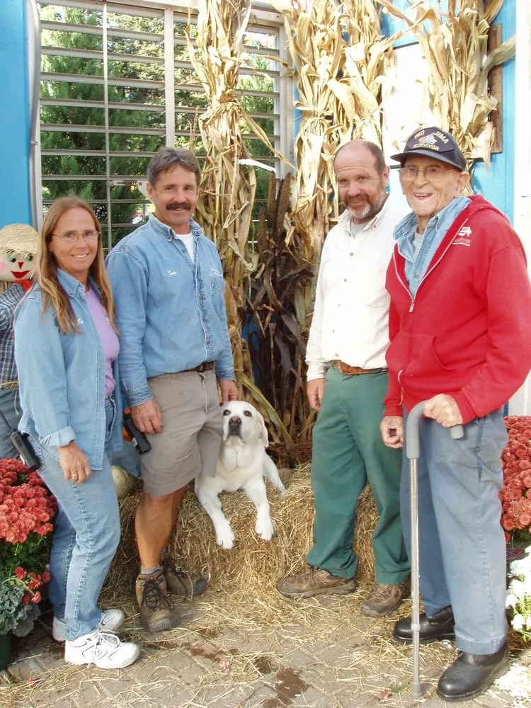 Professional outdoor landscaping in Greenwich, CT - Sam Bridge Nursery & Greenhouses