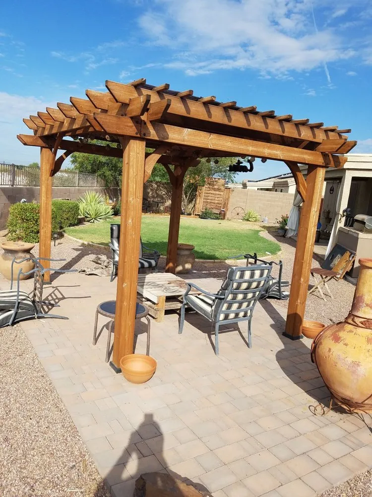 Professional garden landscaping in Maricopa, AZ - Sam Craig Lawn, Sprinklers, and Leaks