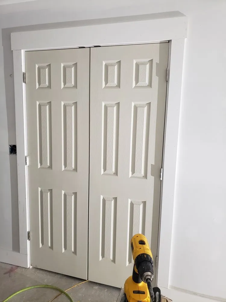 Professional yard maintenance in Panama City Beach, FL - Sam G&T