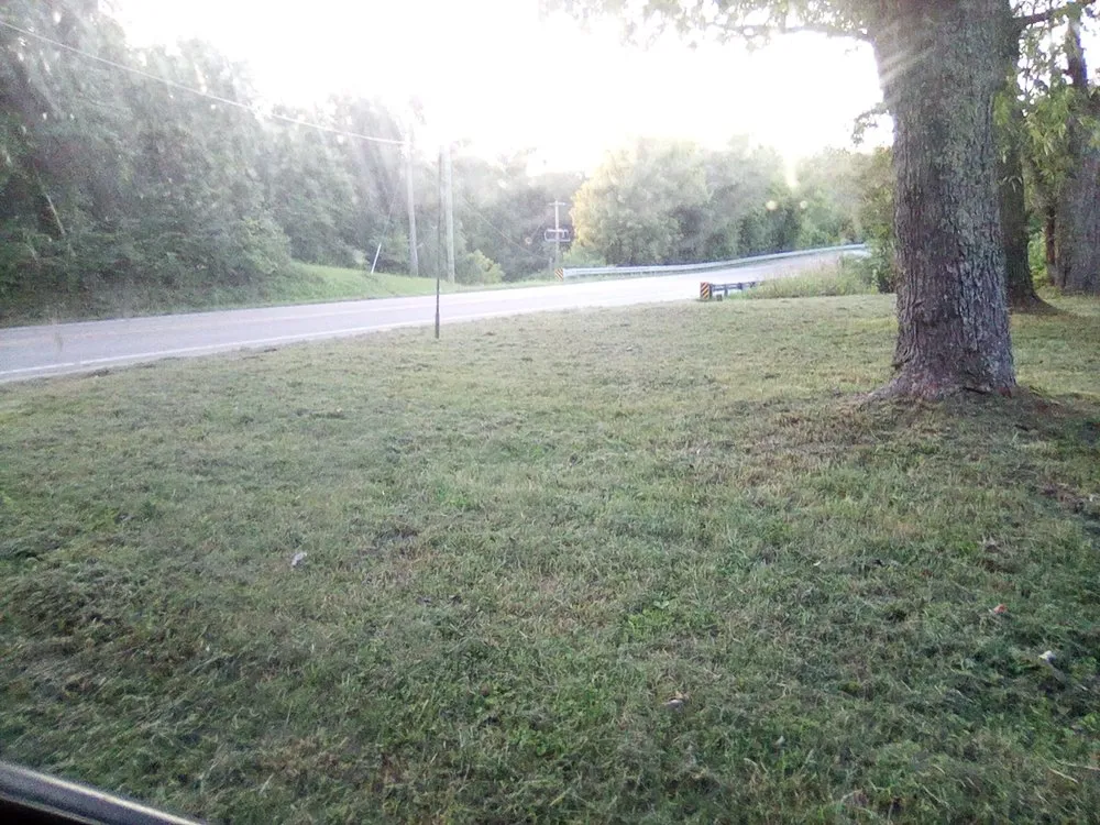 Custom outdoor landscaping in Knoxville, TN by Sam I Am General Landscaping