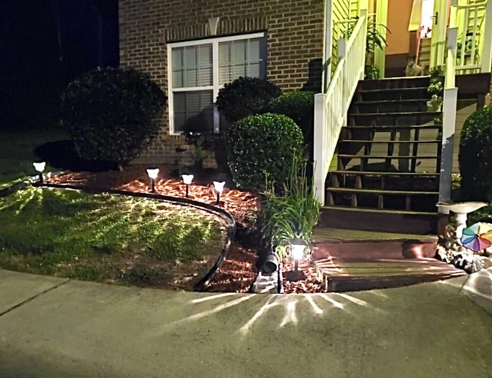 Local lawn care service experts serving Red Bank, TN - Sam I Am Outdoor Services