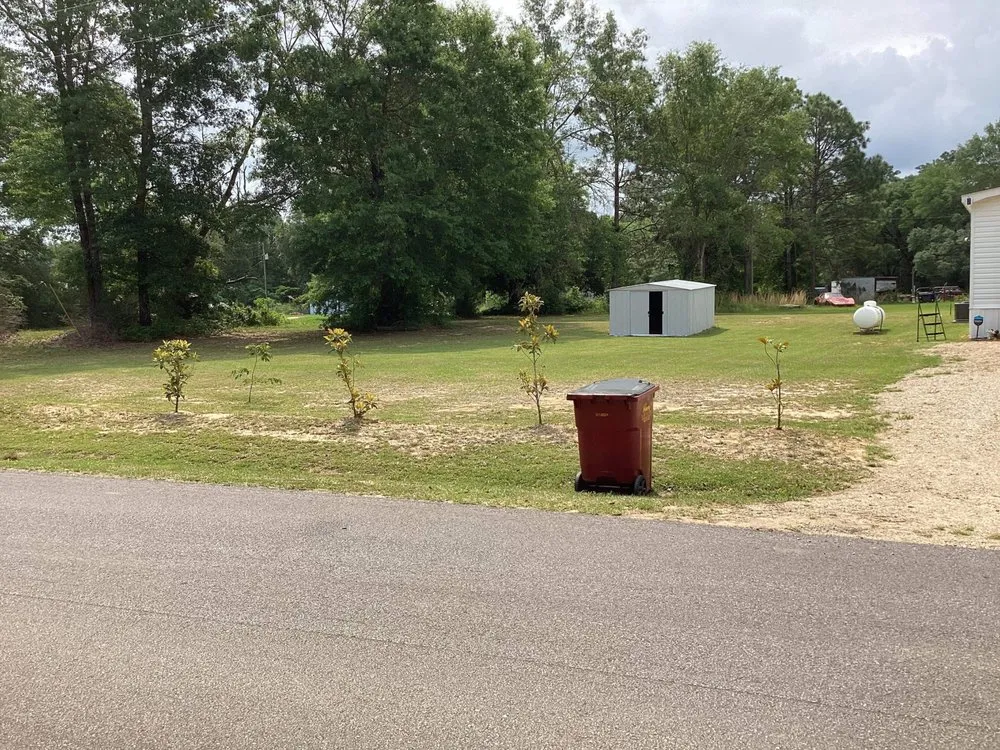 Custom landscape design in Crestview, FL - Sam Lawncare