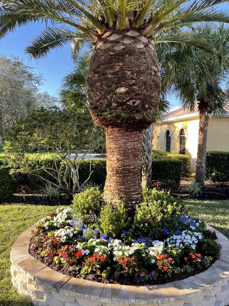 Custom garden landscaping experts serving Port Charlotte, FL - SAMA Landscaping & Lawn Service