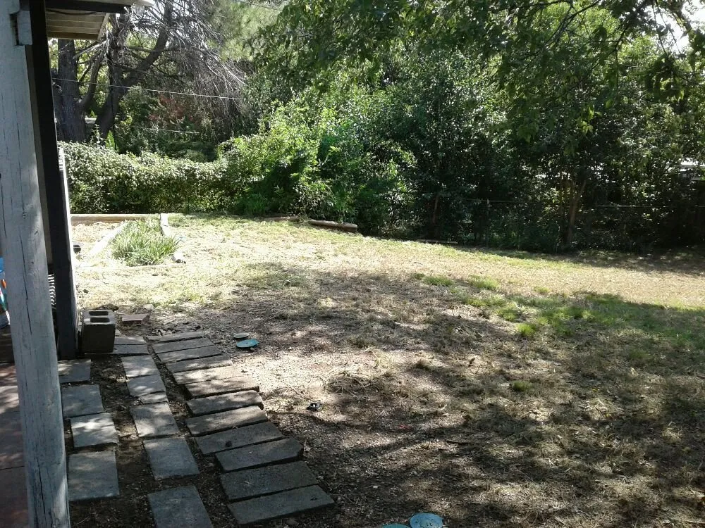 Local garden landscaping in Haltom, TX - Sambrano's Lawn Service
