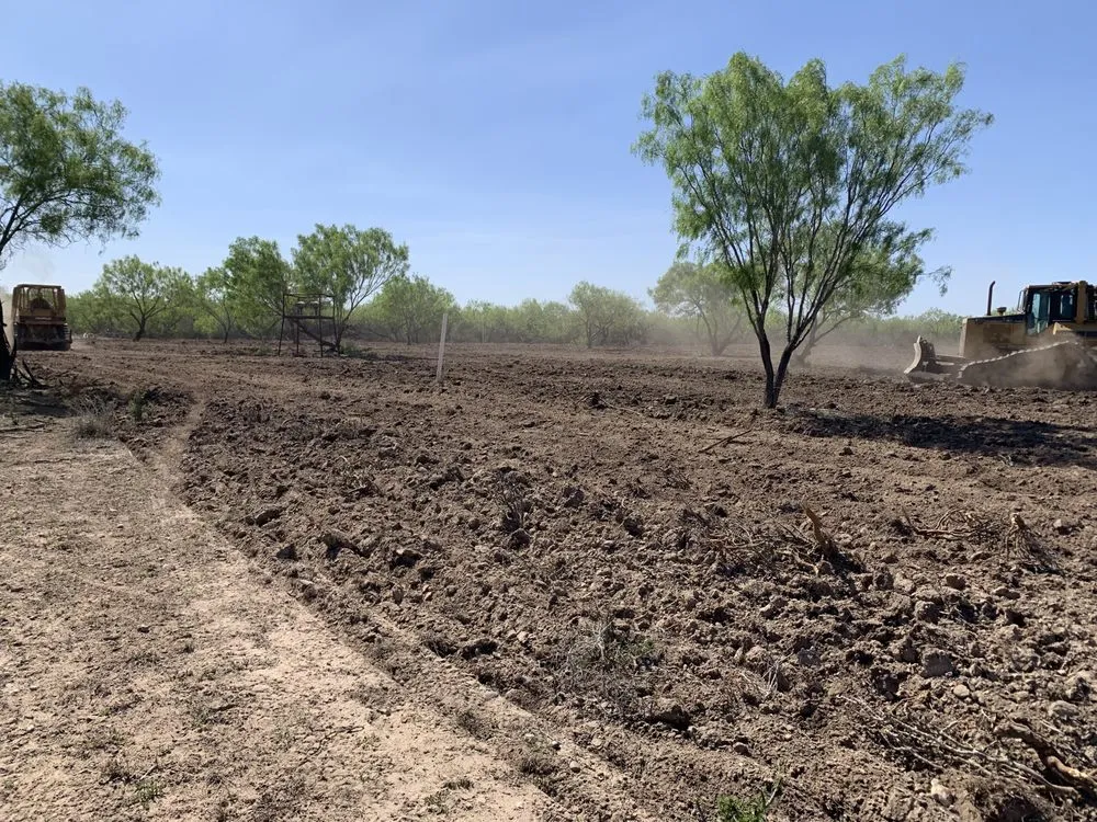 Reliable lawn mowing service for residential properties in Bulverde, TX by Samco Land Clearing Solutions