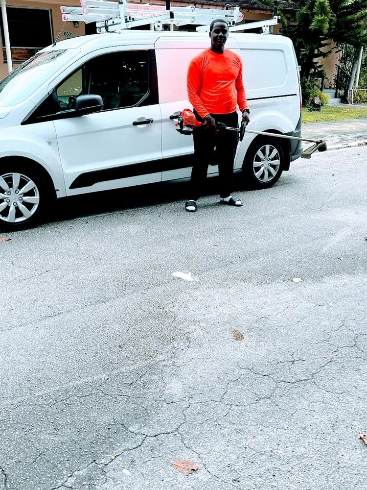 Reliable residential landscaping in Miami, FL by Same Day Lawncare