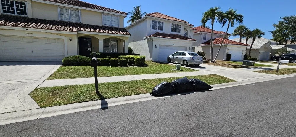 Trusted landscaping services experts serving Lake Worth, FL - Samex Lawn Care Services