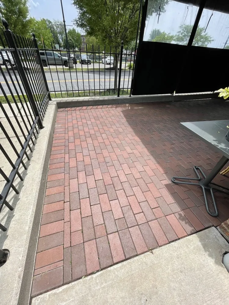 Reliable yard maintenance for residential properties in Tonawanda, NY by Sami’s Power Washing & Lawn Service