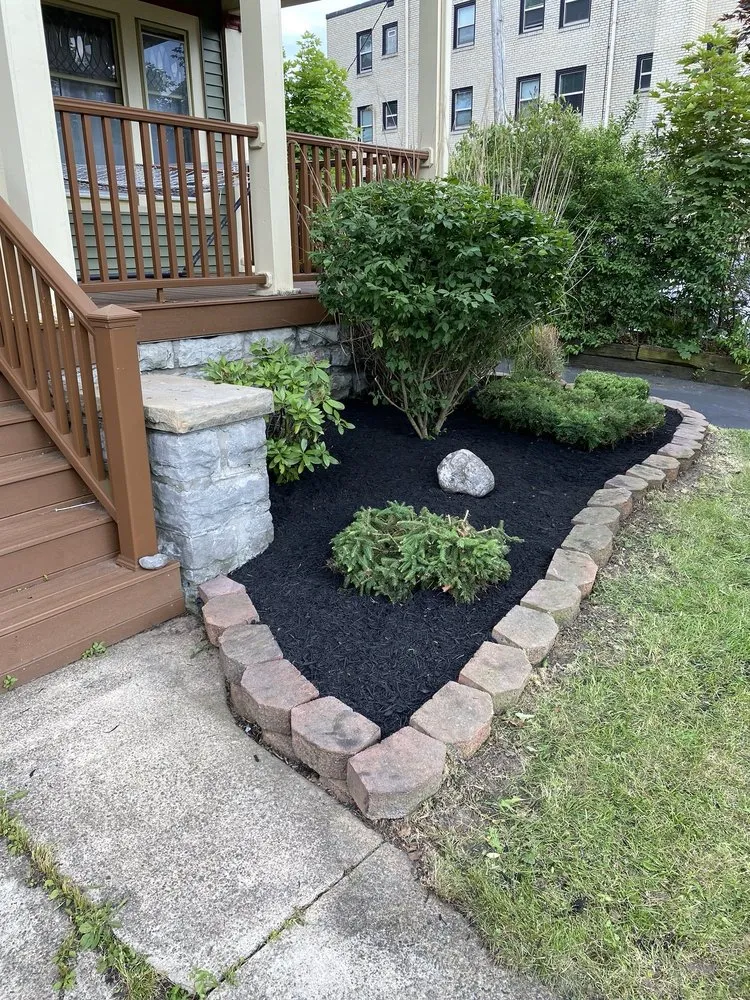 Custom lawn care service in Tonawanda, NY by Sami’s Power Washing & Lawn Service