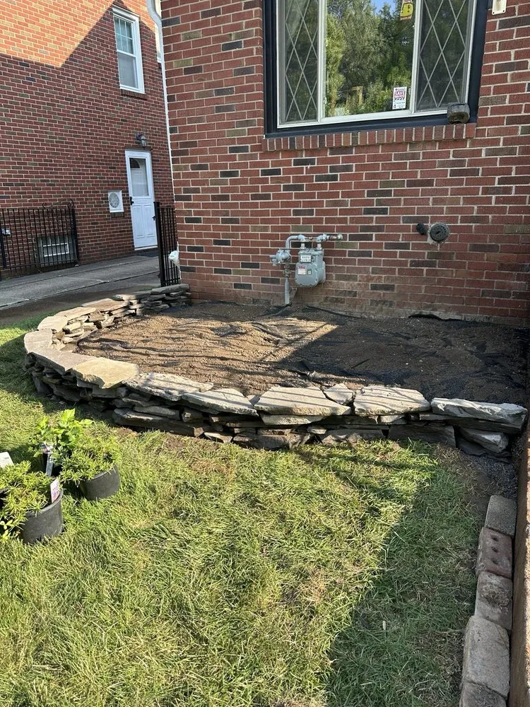 Custom lawn care service with custom design across Tonawanda, NY - Sami’s Power Washing & Lawn Service