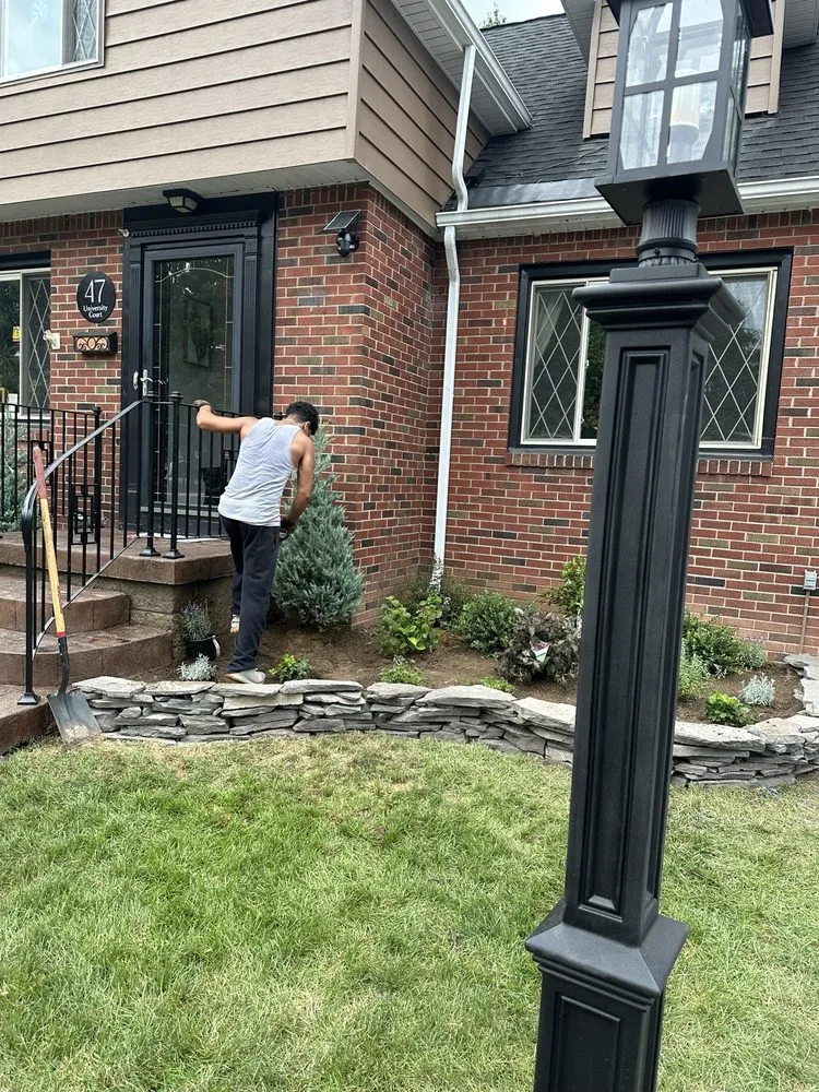 Custom lawn mowing service experts serving Tonawanda, NY - Sami’s Power Washing & Lawn Service