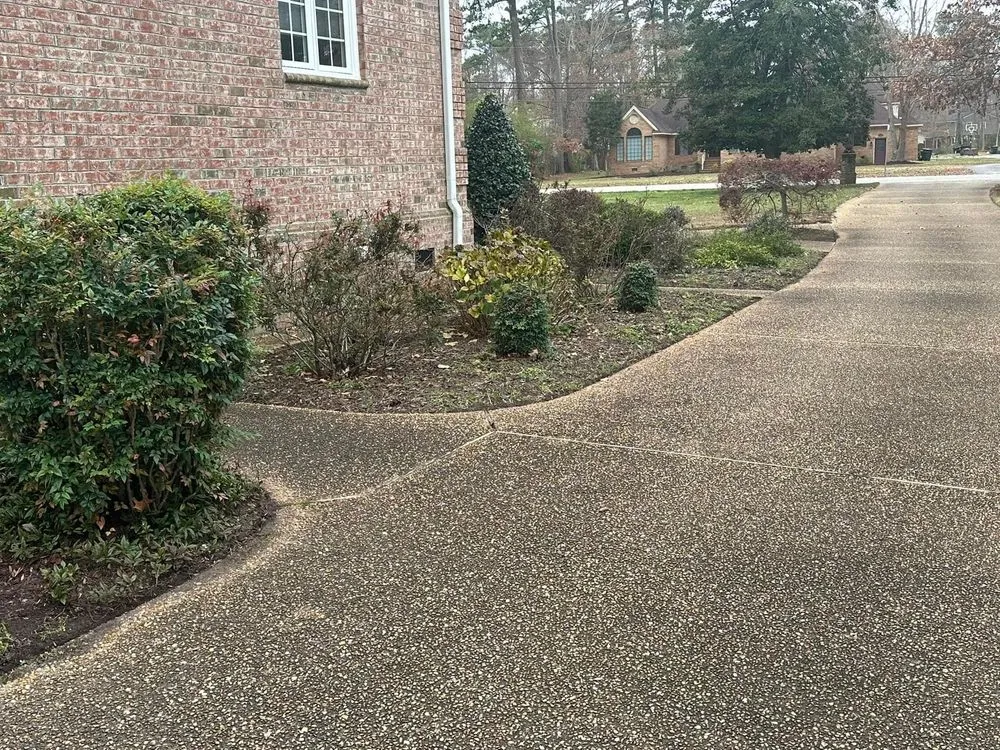Trusted yard maintenance in Newport News, VA - Sammie’s Vision of Landscaping