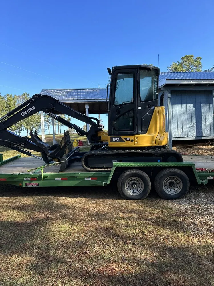 Affordable lawn care service experts serving Clayton, AL - Sammons Excavation Land Services