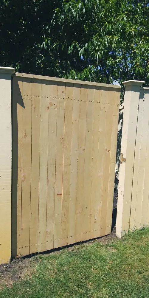 Local outdoor landscaping in Worcester, MA by Sammy's Handy Master Service