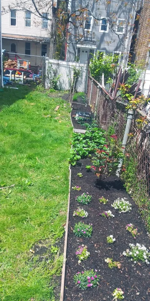 Affordable landscape installation for beautiful yards across Worcester, MA - Sammy's Handy Master Service