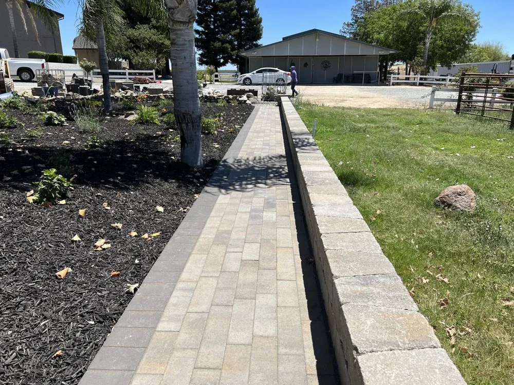 Reliable lawn care service in Oakland, CA - Sammy’s Landscape & Pavers