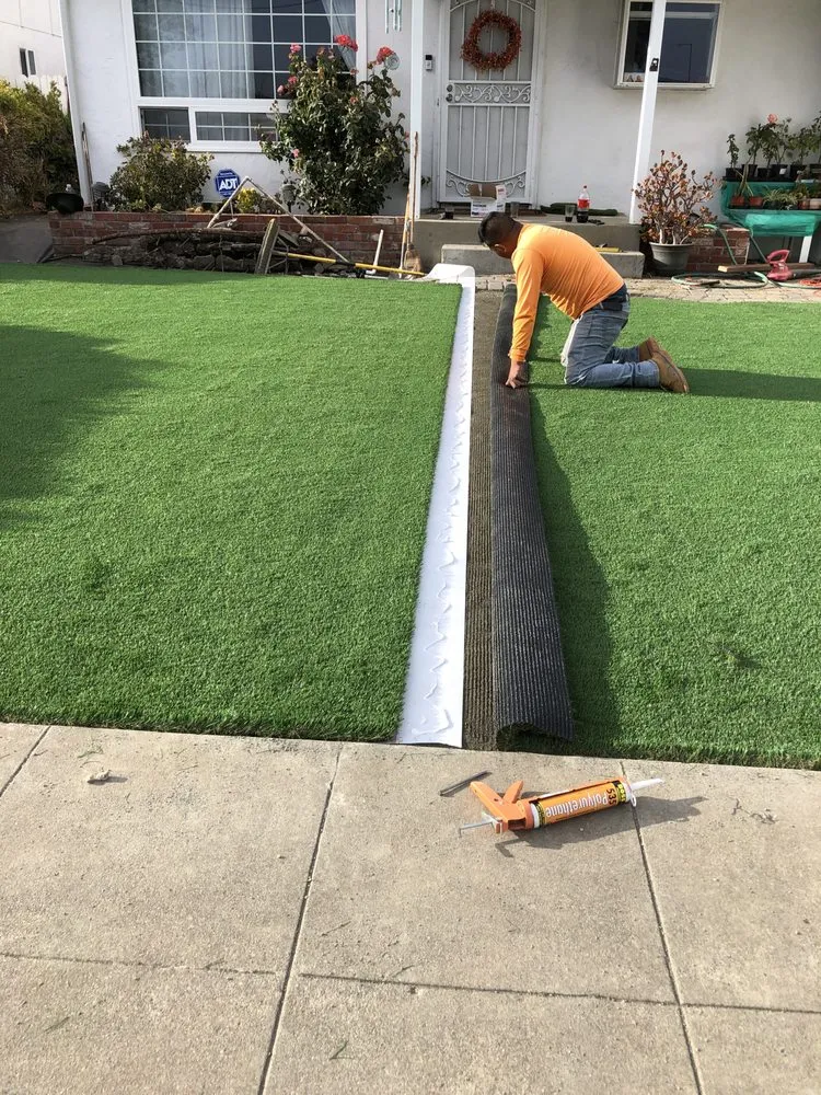 Custom lawn mowing service in Oakland, CA by Sammy’s Landscape & Pavers