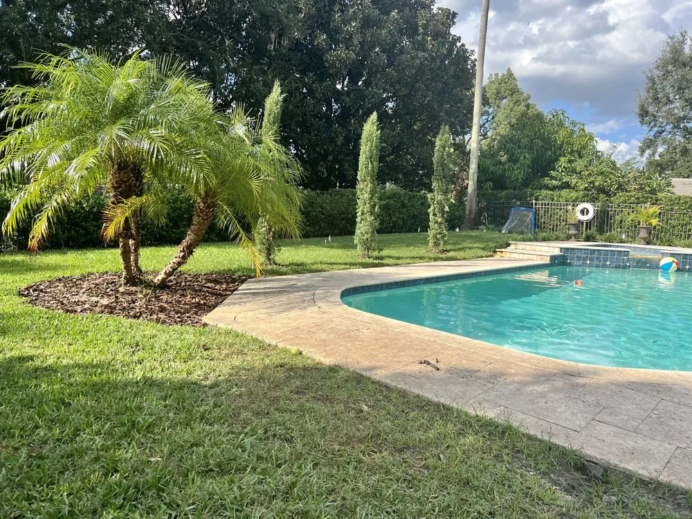 Trusted lawn mowing service experts serving Windermere, FL - Sammy's Landscaping Services