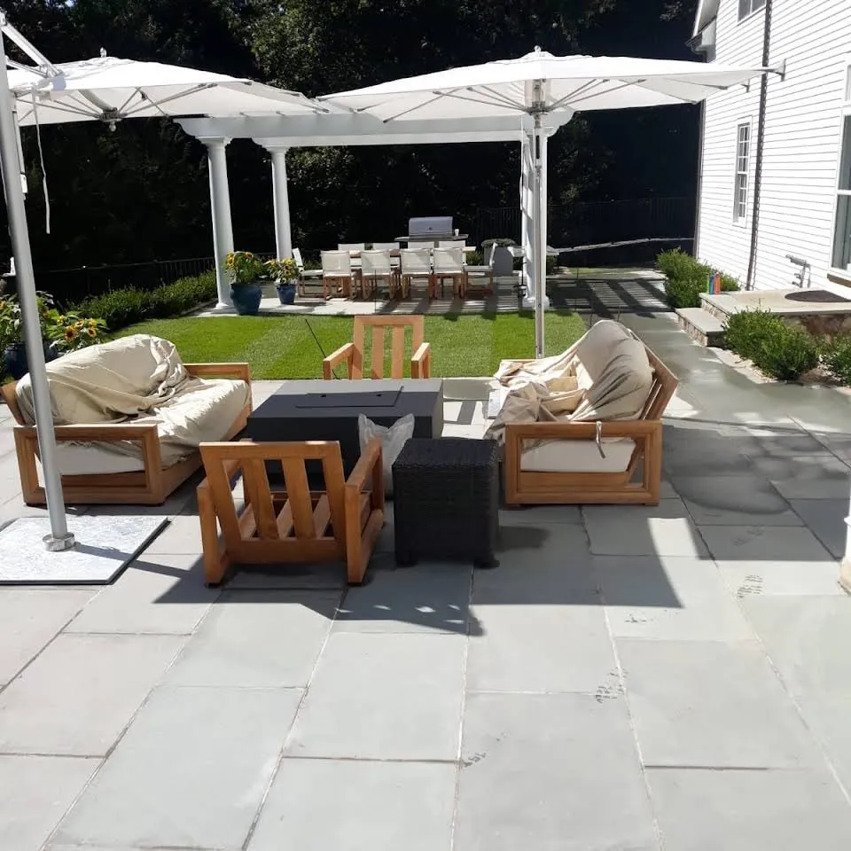 Custom outdoor landscaping in Norwalk, CT - Samperez Landscaping & Masonry
