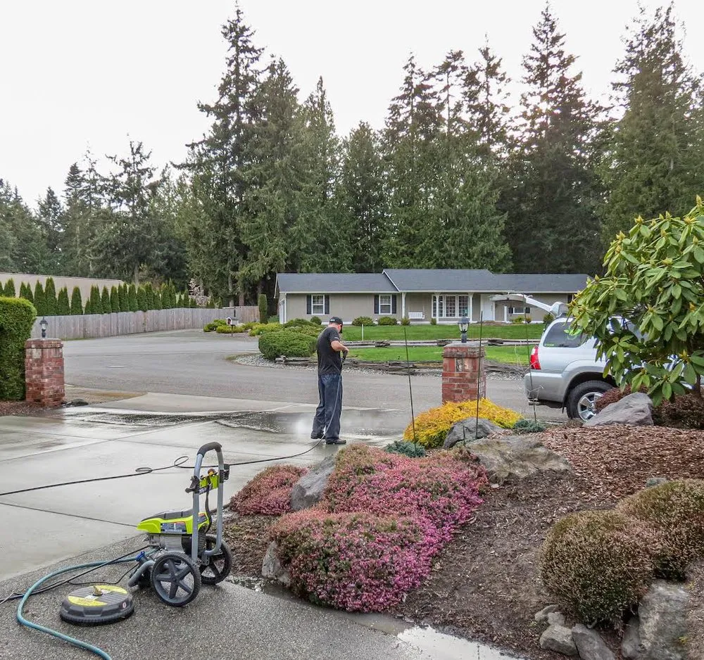 Reliable lawn care service for residential properties in Woodinville, WA by Samphire's Lawn Care