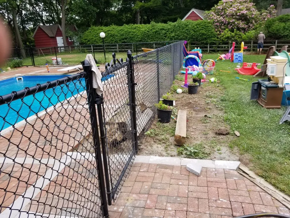 Custom lawn care service experts serving Selden, NY - Sampson's Landscaping