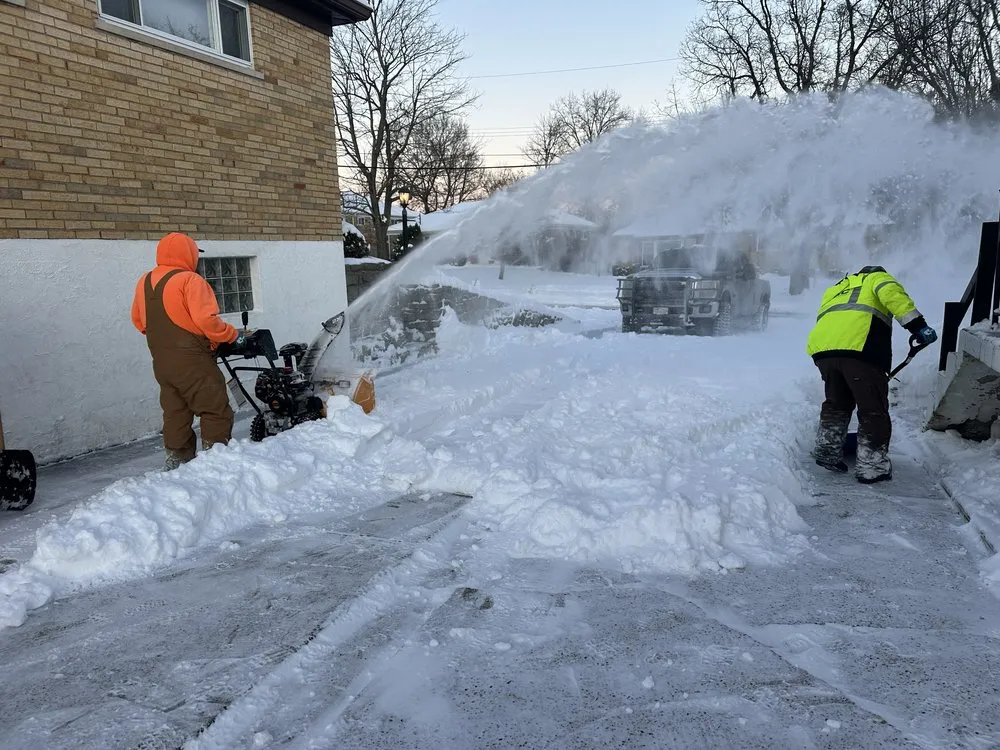 Trusted landscaping services in Cincinnati, OH - Sam’s Construction