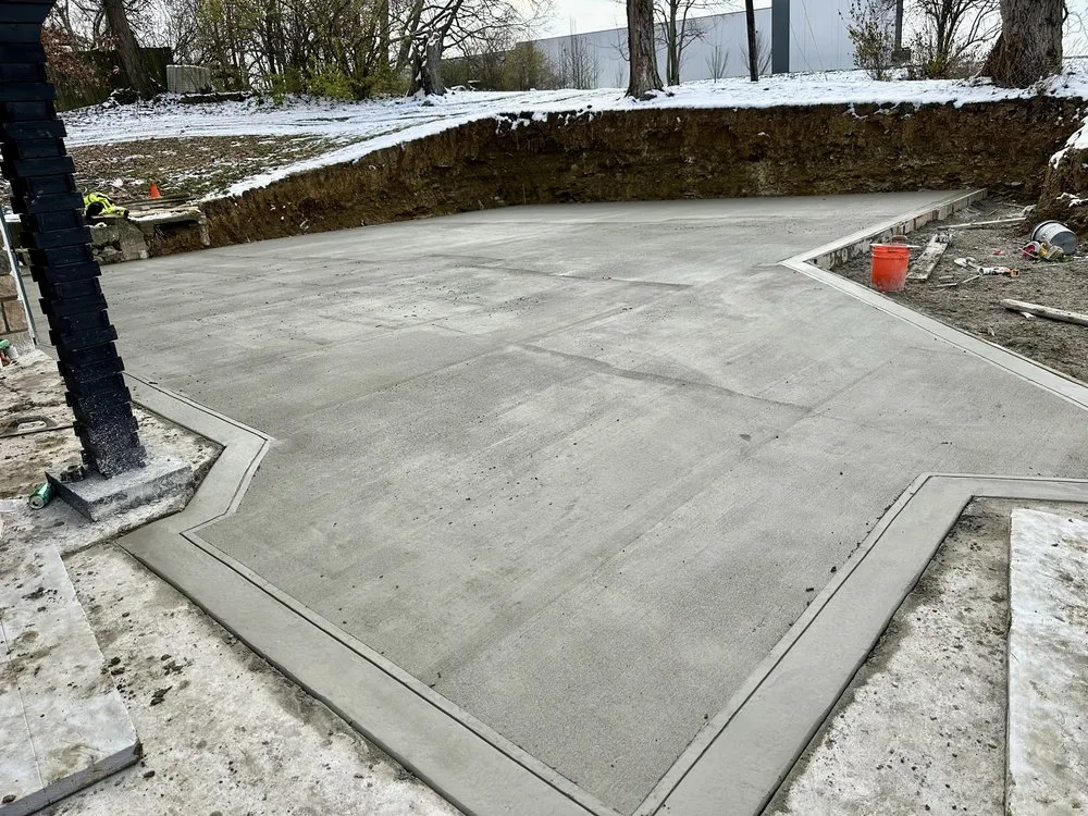 Trusted outdoor landscaping in Cincinnati, OH by Sam’s Construction