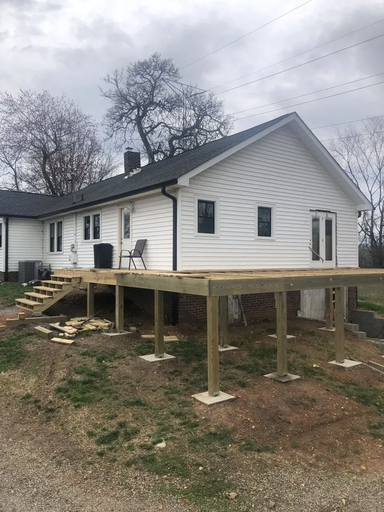 Affordable landscaping services experts serving Powell, TN - Sam’s Handyman Lawn And Landscaping Service