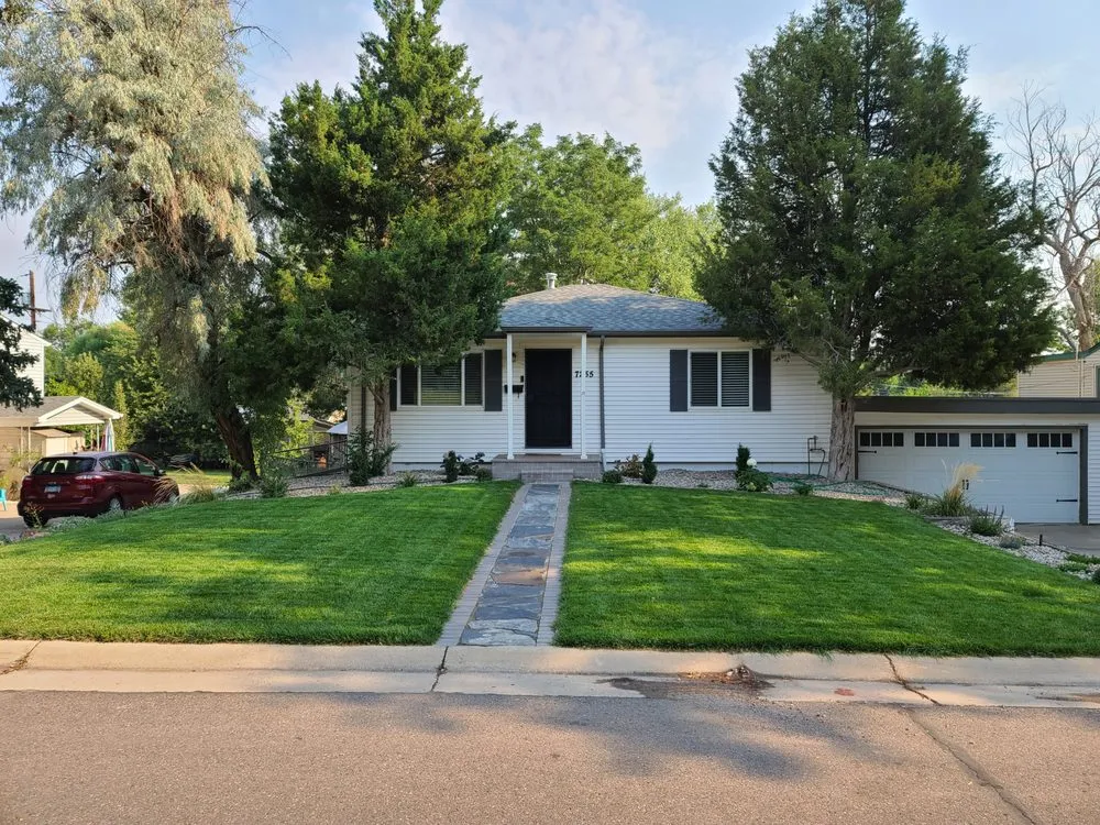 Local yard maintenance in Lakewood, CO - Sam's Landscaping