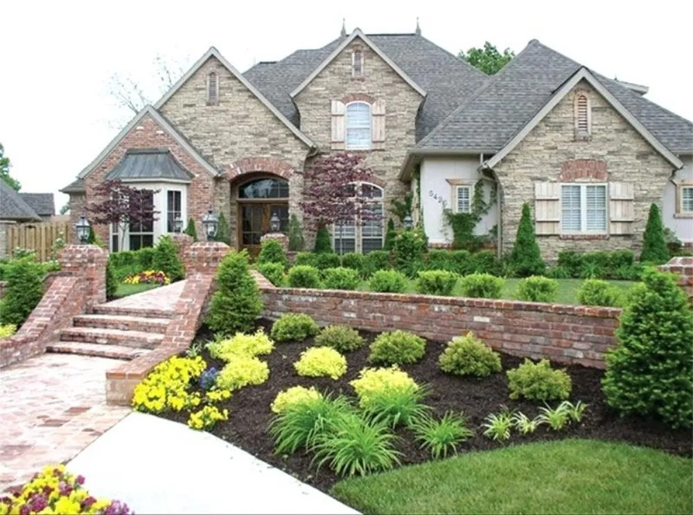 Custom garden landscaping in Linden, NJ by Sam's Landscaping