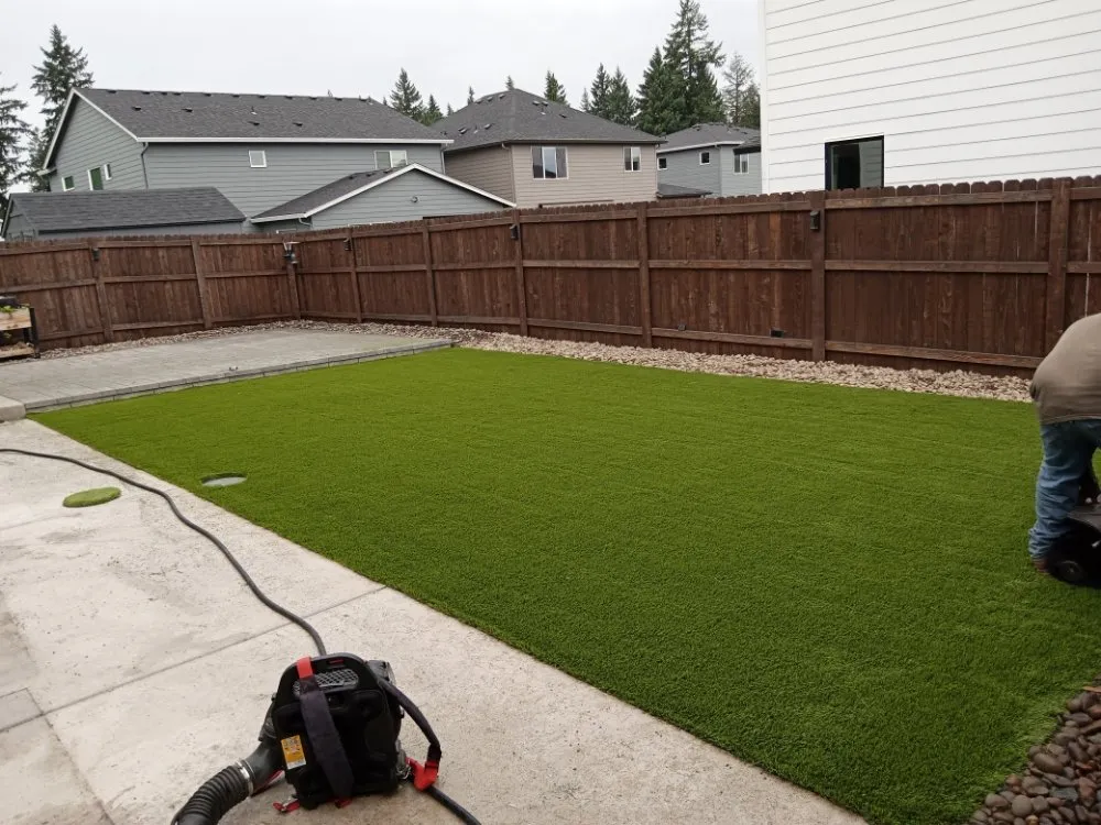 Professional lawn care service in Portland, OR - Sam's Landscaping