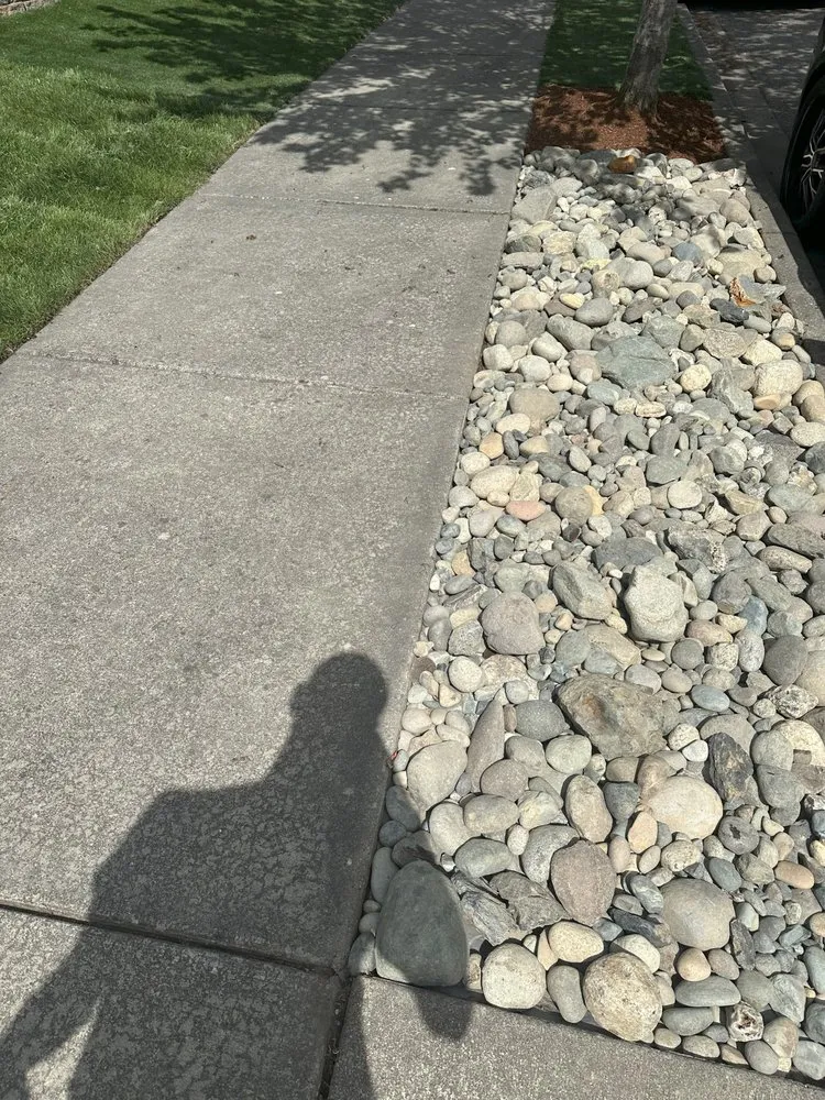 Trusted yard cleanup service for year-round maintenance in Mount Vernon, WA by Sam’s Landscaping Service