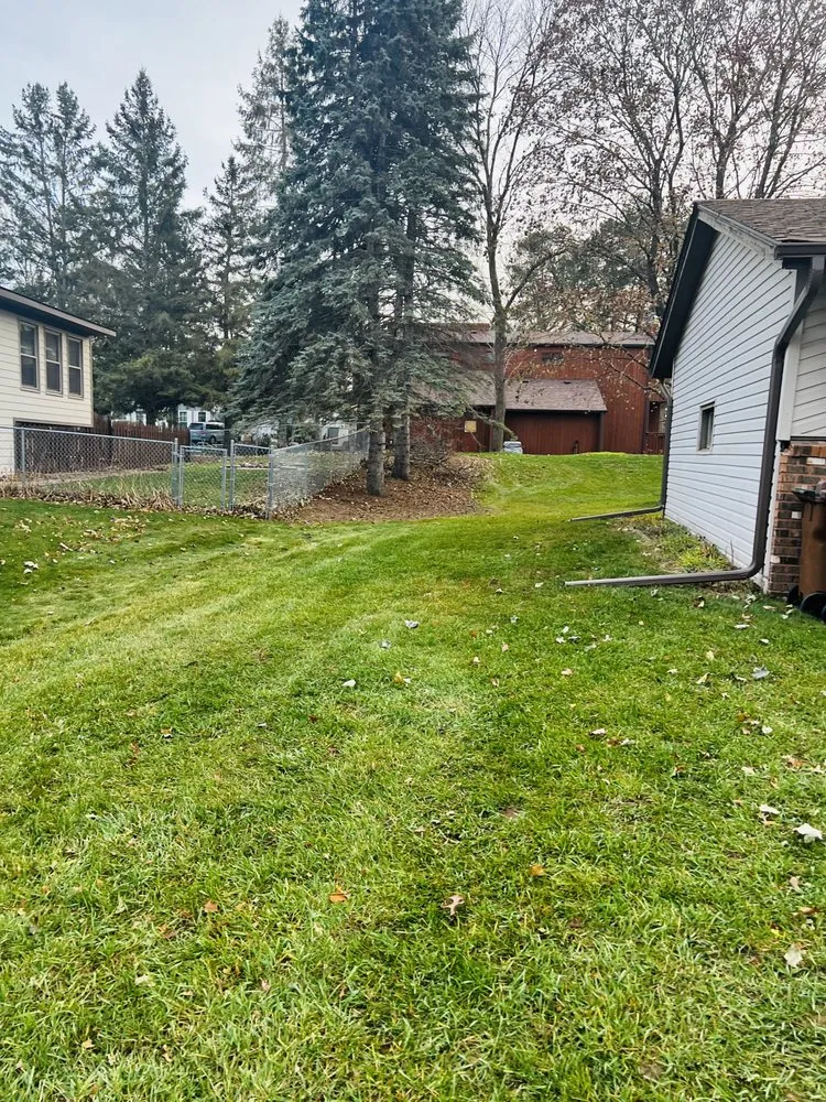 Affordable outdoor landscaping in Saint Paul, MN - Sam’s Lawn Care & Snow Removal Service