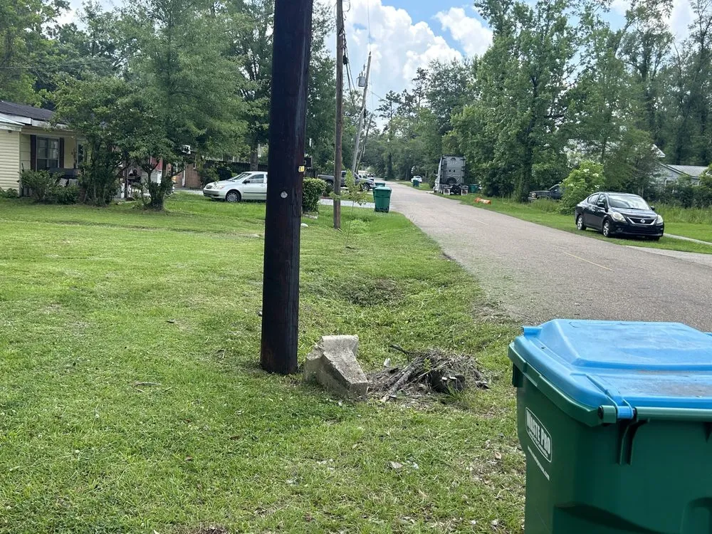Trusted garden landscaping experts serving Loranger, LA - Sam’s lawn care