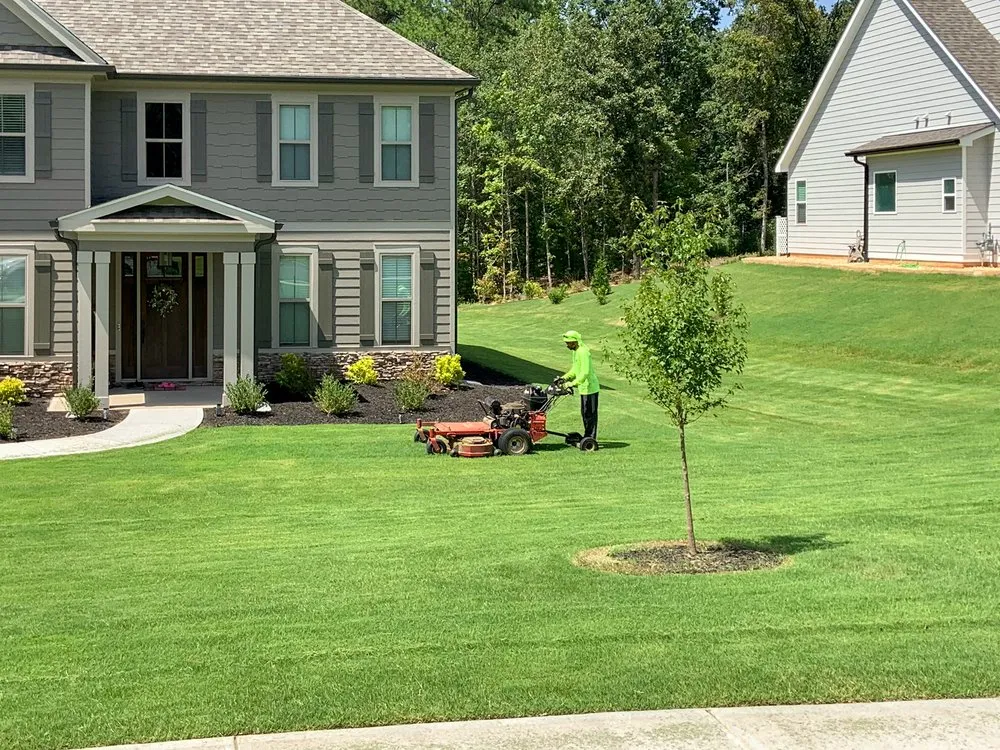Trusted residential landscaping with custom design in Fayetteville, GA by Sam’s Personal Landscaping