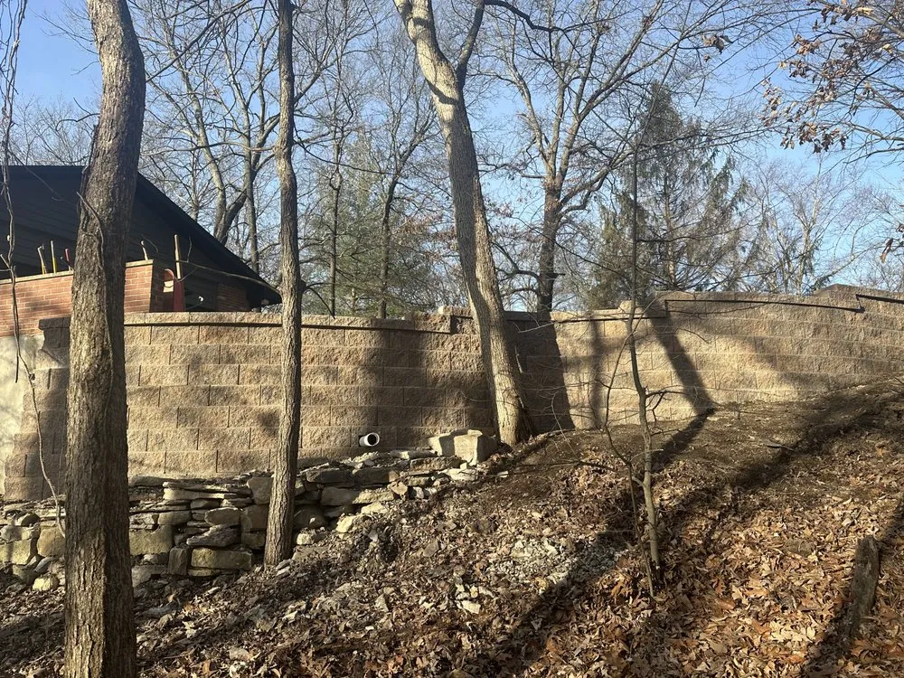 Custom landscape installation experts serving Pacific, MO - Sam's Retaining Walls