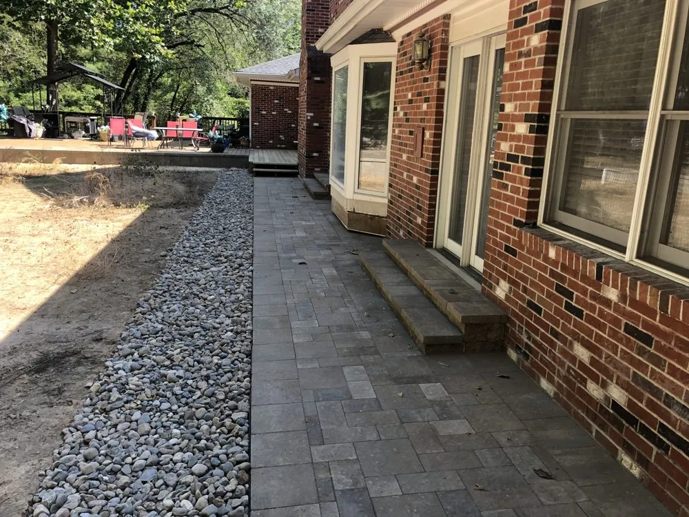 Trusted garden landscaping for year-round maintenance in Pacific, MO by Sam's Retaining Walls