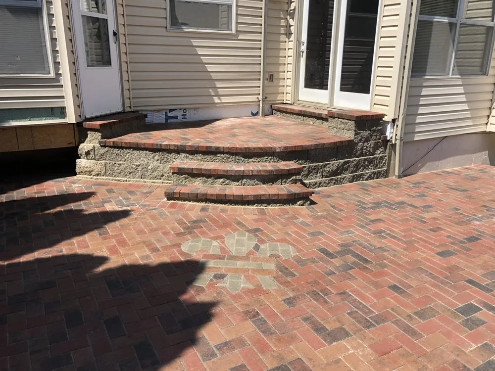 Local landscape installation experts serving Pacific, MO - Sam's Retaining Walls