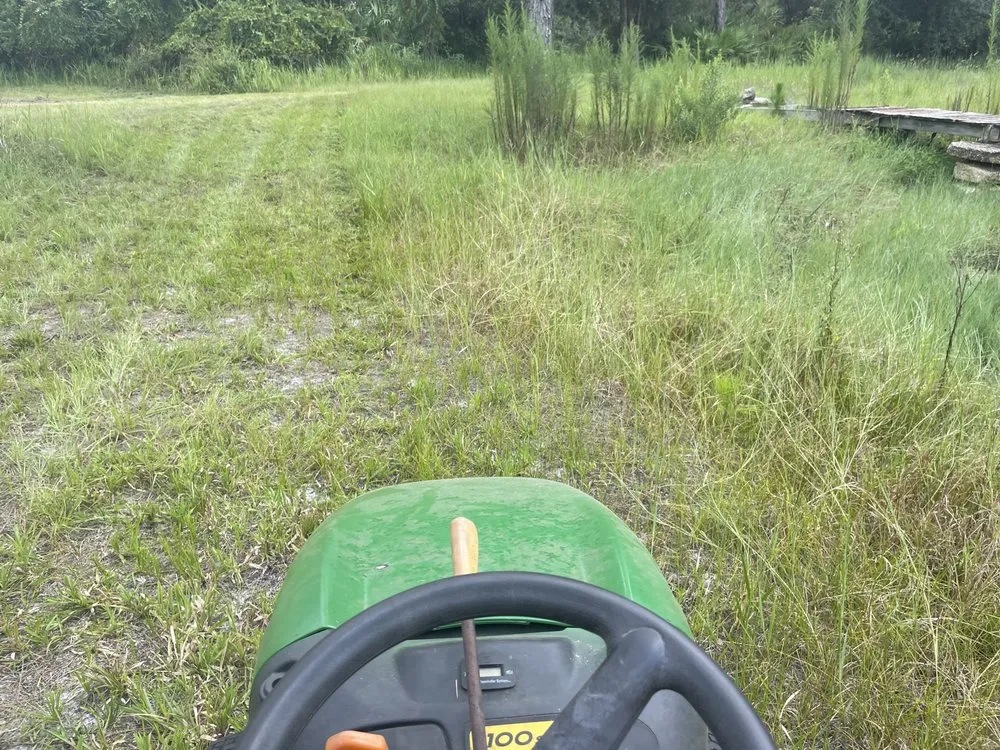 Local outdoor landscaping experts serving Lake Wales, FL - Sams Yard Maintenance