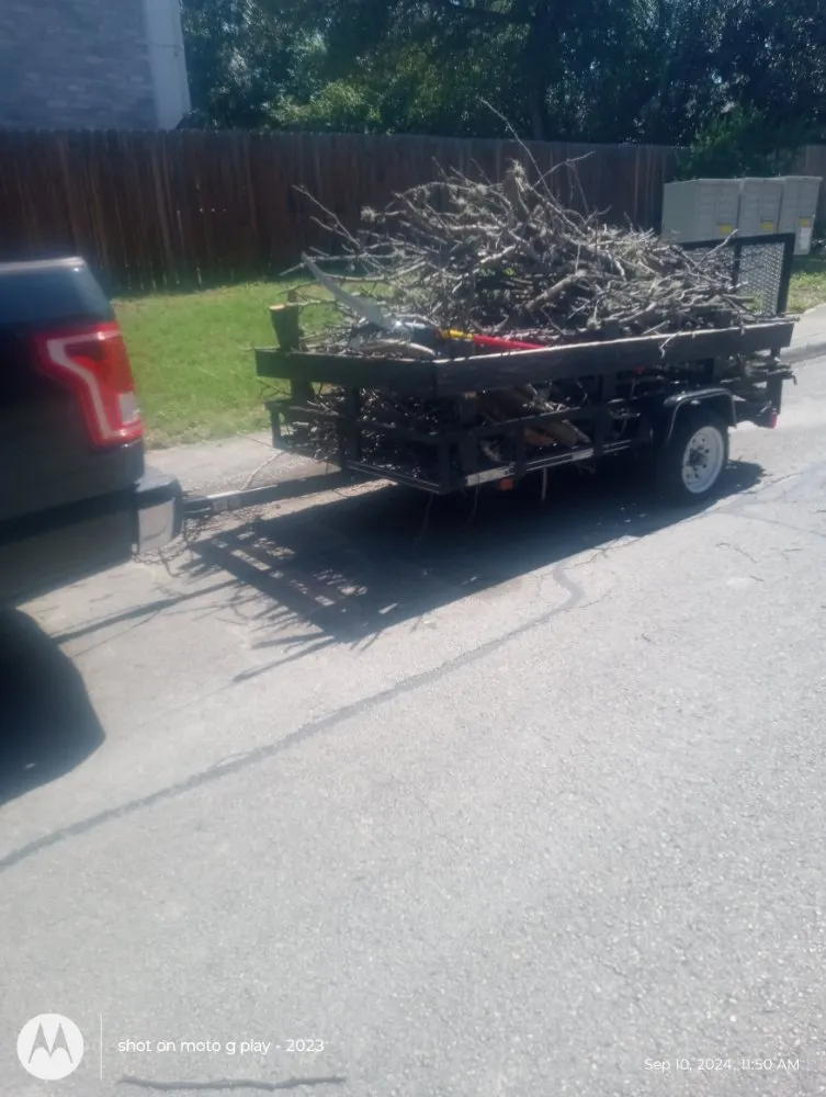 Top-rated residential landscaping experts serving San Antonio, TX - Samuels Lawn Maintenance