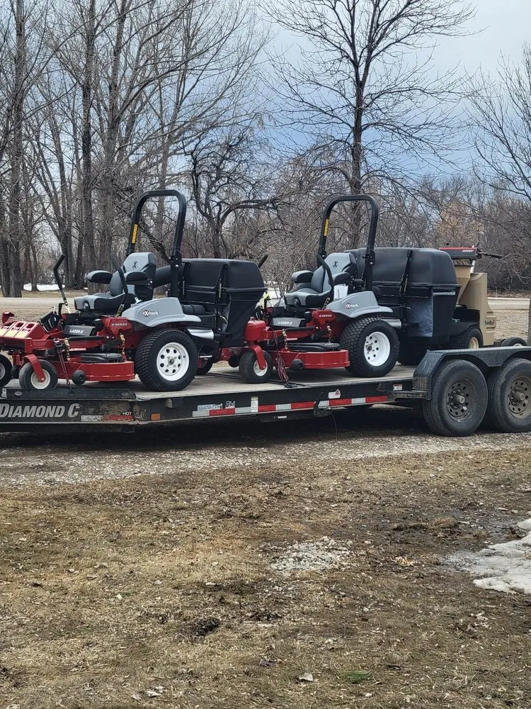 Affordable yard cleanup service experts serving Grand Forks, ND - Samuelson Gardens Lawn and Snow Care