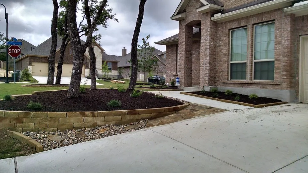 Affordable yard maintenance in Selma, TX by San Antonio Landscaping & Design